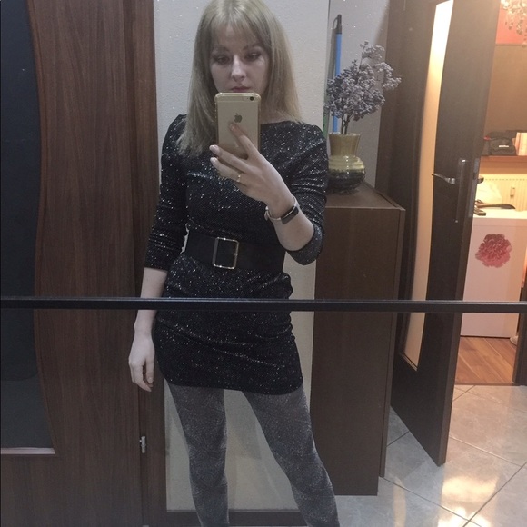 Windsor Sparkle open back dress - Picture 14 of 15